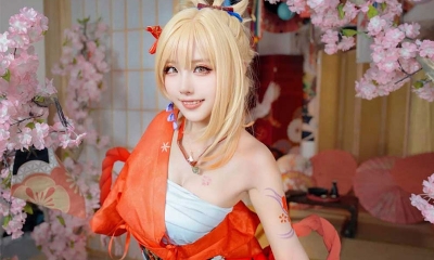 Bộ Cosplay Yoimiya rực rỡ khiến fan Genshin Impact mê mẩn